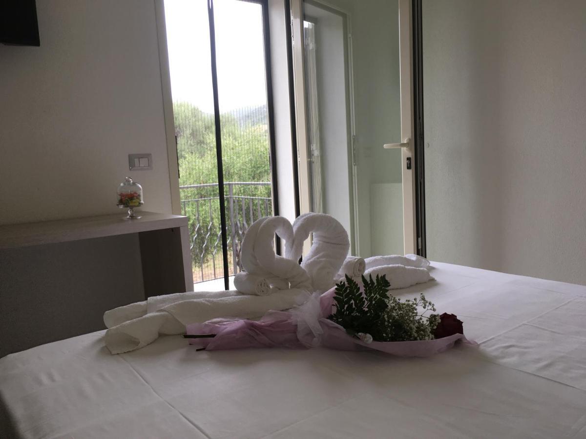 B&B Somiar San Teodoro  Exterior foto